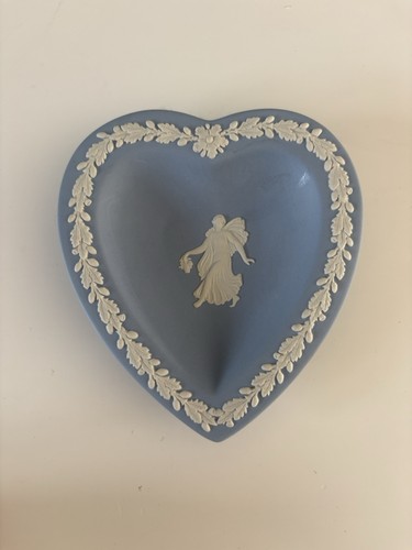 Wedgwood blue jasperware heart - blue,