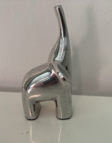 Vintage silver tone elephant - ,