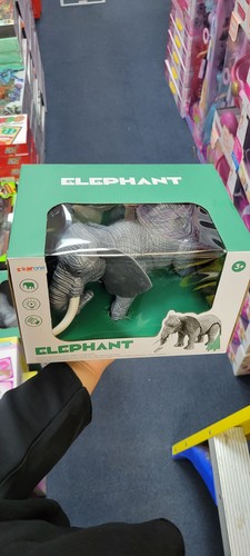 Jumbo large elephant mammoth - large,