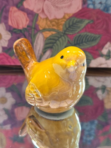 Beautiful glazed ceramic wren - glazed,