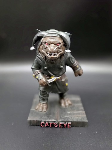 Stephen kings cats eye troll - stephen,