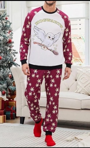 Nwt hogwarts mens medium - nwt,