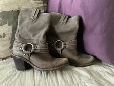 🦋Frye Carmen Harness