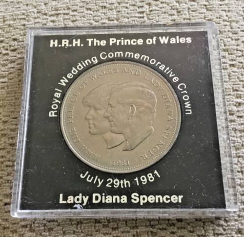 Royal wedding commemorative - royal,