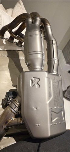 Bmw m1000rr 2025 - 2025, akrapovic