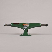 Screaming Shadowhorn Team