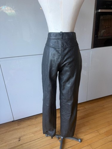 Size wolf leathers - size, 16