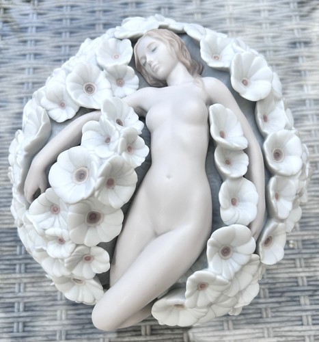 Lladro 8365 floral dreams - floral,