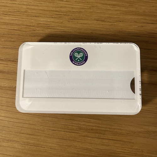 White wimbledon badge - white,