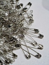 Assorted Safety Pins 12x large