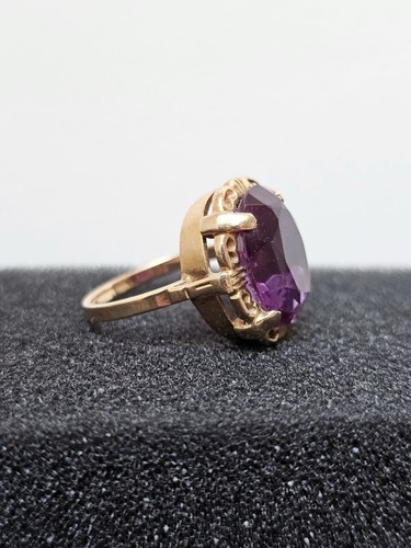 Vintage ring gold - vintage,