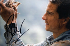 MAN Vs WILD/MISSION SURVIVE