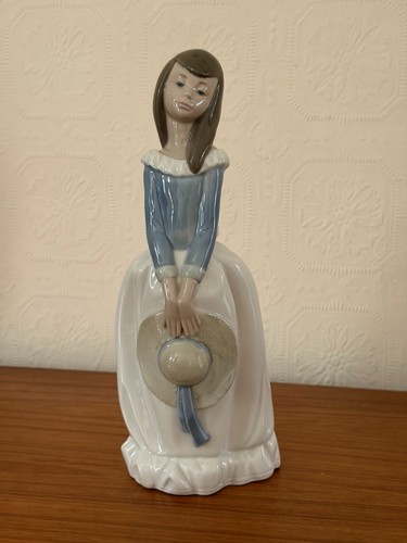 Nao lladro have - lladro,