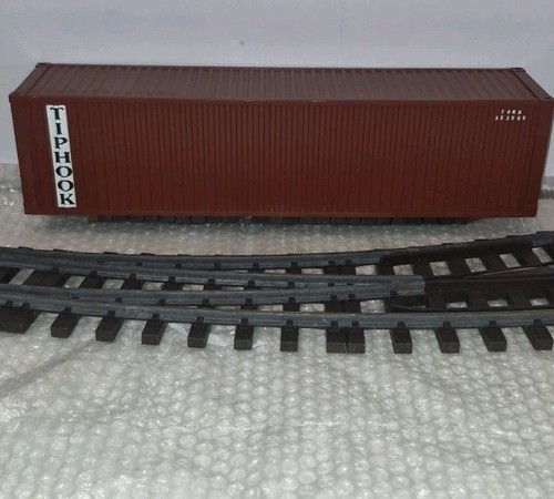 Scale shipping container - g,
