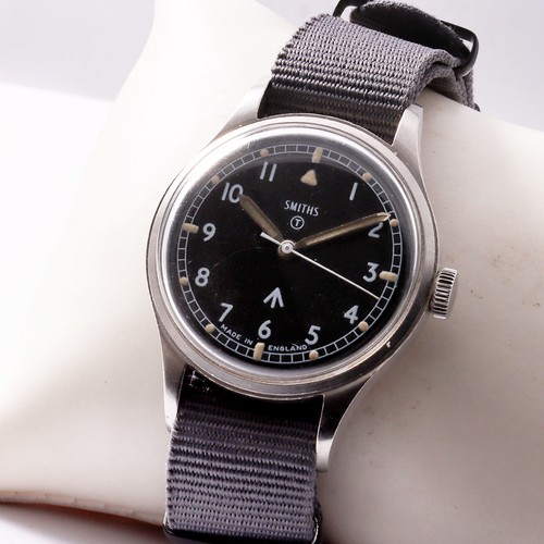 Smiths military w10 watch - military,