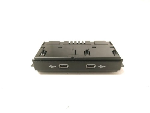 E21 usb aux in socket - id.4,