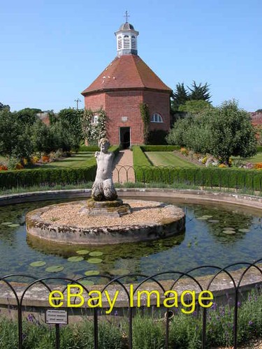 Dovecote felbrigg hall - at,