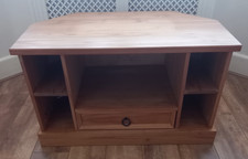 Mexican Pine / Corona Corner TV Unit