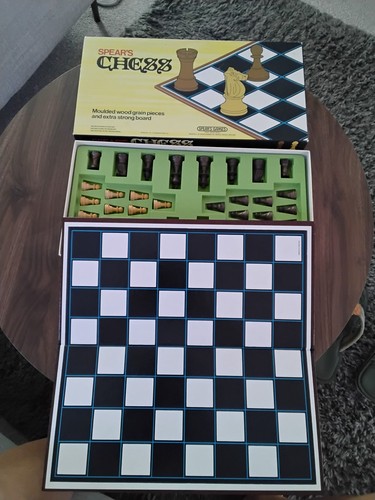 Chess set spears - chess, games