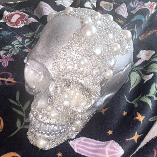 Silver glitter resin skull - resin,