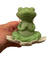Bath & Body Works Wallflowers Frog on Water Lily Plug-In Diffuser