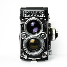 Rolleiflex F2.8 with Light