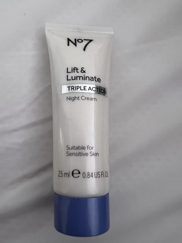 No7 lift and - no7, triple