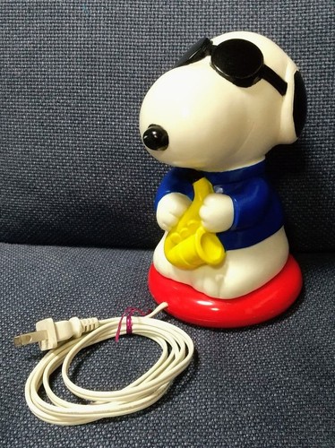 Snoopy desk lamp - desk,