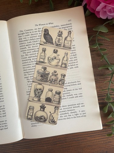 Curiosity cabinet bookmark - curiosity, –