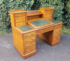 VICTORIAN OAK DICKENS DESK