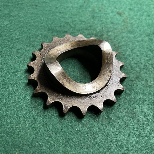 Triumph crankshaft sprocket - triumph, up