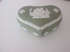 VINTAGE WEDGWOOD JASPERWARE