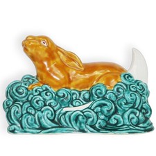 Kutani Rabbit Statue Cloud