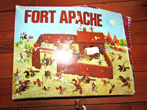 Vintage fort apache - fort,