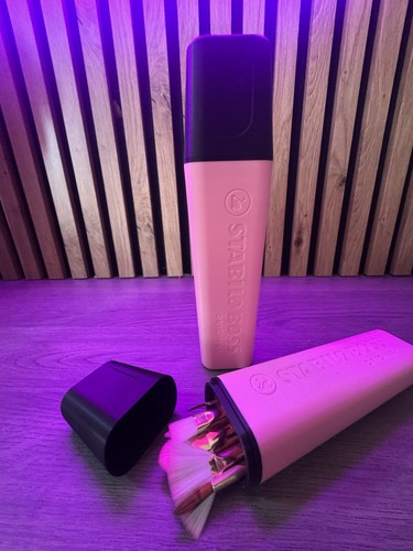 Giant printed highlighter - giant, 3d