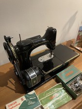 1957 Singer 222K Featherweight Free Arm  Sewing Machine with Accessories