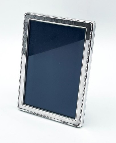 Small silver photo frame - small,