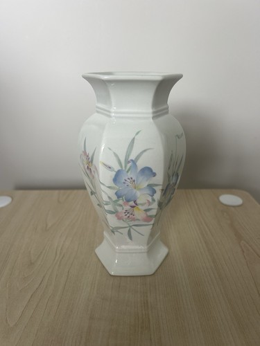 Vintage royal winton hexagonal - vintage,