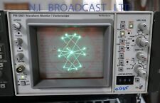 Philips pm5661 composite waveform vectorscope with sc-h display  good sscreen