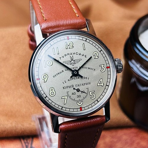 Soviet pobeda wrist watch - wrist,