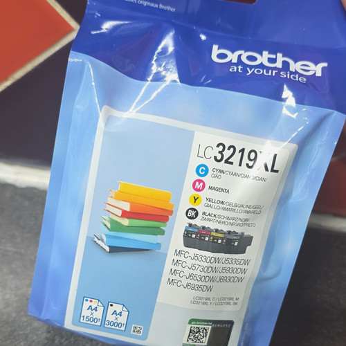 Brother lc3219xl genuine - brother,