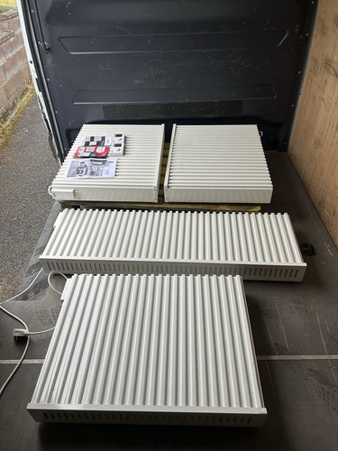 Fischer white horizontal wall - white,