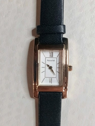 Boxed ladies accurist watch - ladies,