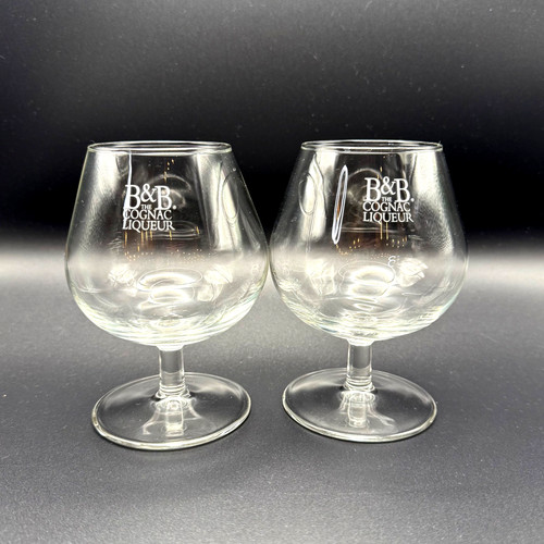 Cognac liqueur stemmed - liqueur,