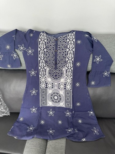 Women blue white - &,