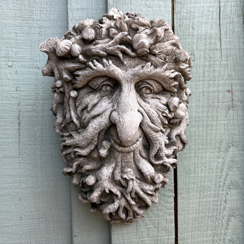 Old croakwyn cast stone - croakwyn,