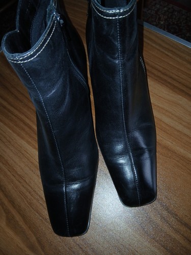 Ladies black leather boots