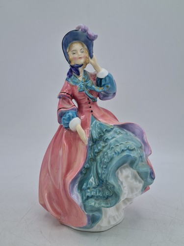 Vintage royal doulton bone - royal,