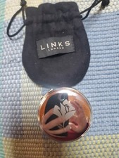 Links London compact with