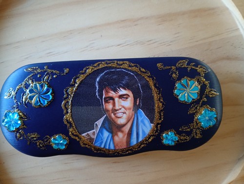 New blue gorgeous elvis - gorgeous,